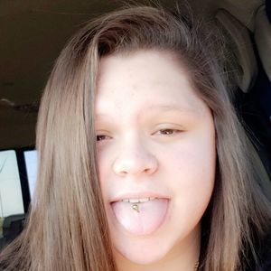 Meet your Posher, Alicia